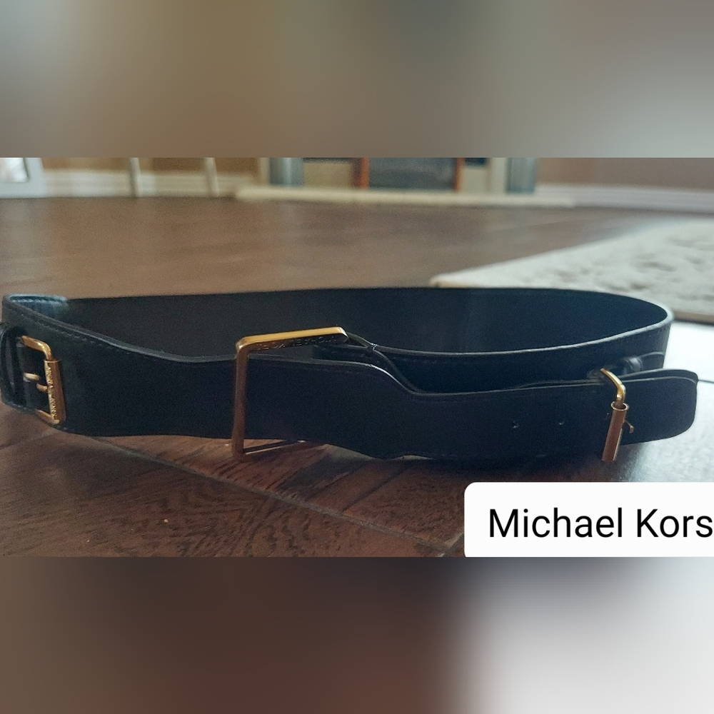 CLEARANCE Michael Kors Black Gold Belt Size P